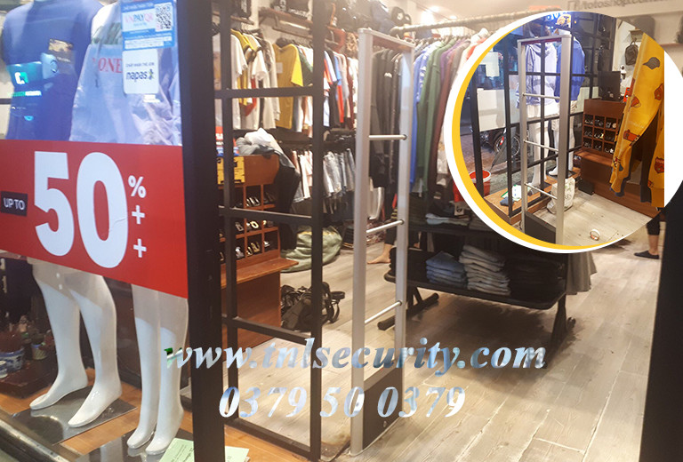 Lap-dat-cong-tu-an-ninh-cho-shop-thoi-trang-tai-quan-5